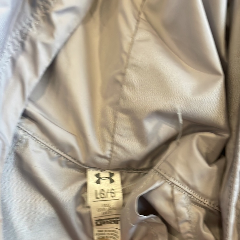 Under Armor Light Pull Over Jacket. Small Stain O… - image 3